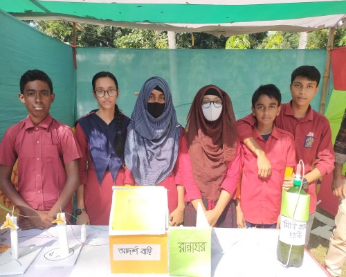 বিজ্ঞান মেলায় অংশগ্রহণকারী দল